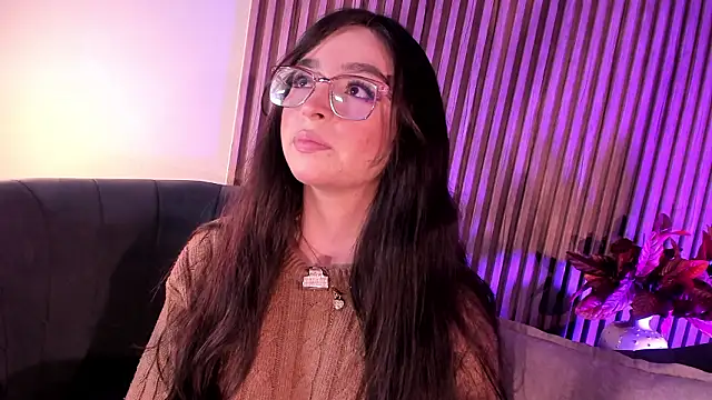 Eva Macalliter online show from March 2026 03:22:02 AM