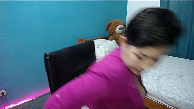 Snapshot of Sunny_rayz_ chatting on March 2025 12:12:01 PM Sunny rayz online show from March 2025 12:12:01 PM