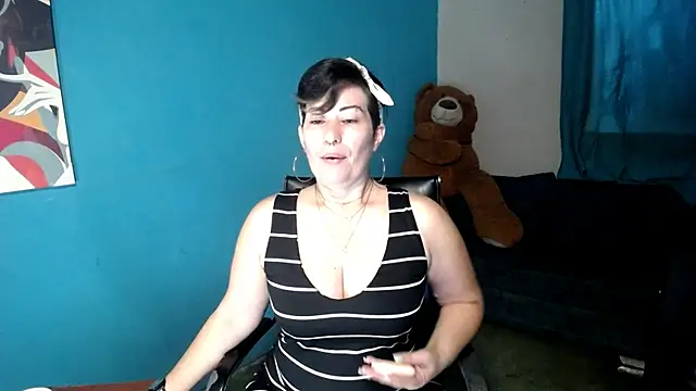 Snapshot of Sunny_rayz_ chatting on July 2026 12:04:01 PM Sunny rayz online show from July 2026 12:04:01 PM