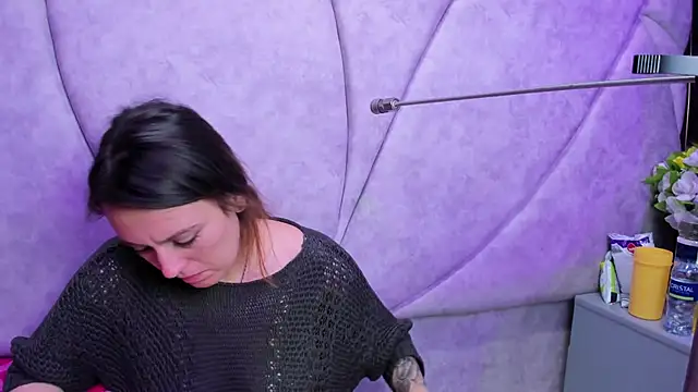 HornySlut69  online show from March 2026 01:45:01 PM