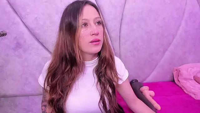 HornySlut69  online show from December 2025 11:57:01 AM