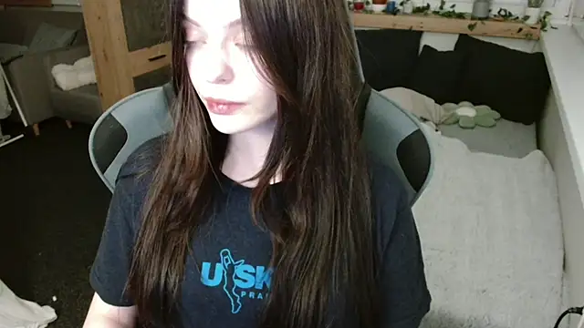 juice-peach online show from December 2024 10:16:01 PM