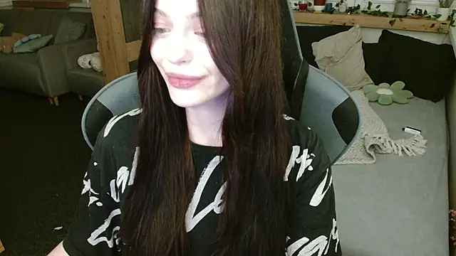 juice-peach online show from December 2024 10:28:02 PM