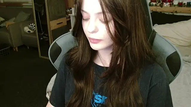 juice-peach online show from February 2025 02:09:02 AM