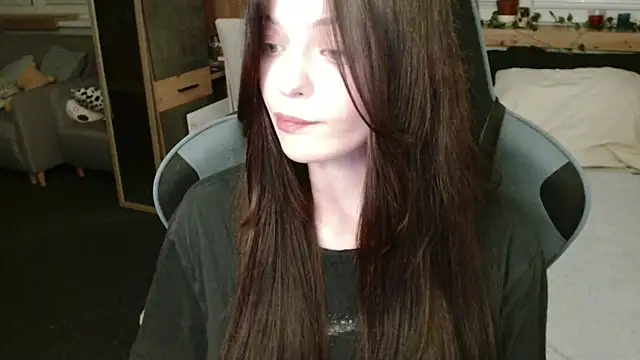 juice-peach online show from February 2025 10:41:01 PM