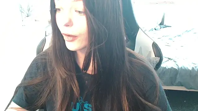 juice-peach online show from October 2025 12:17:02 PM