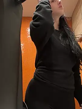 Snapshot of bestorbetter chatting on January 2025 09:40:01 PM bestorbetter online show from January 2025 09:40:01 PM