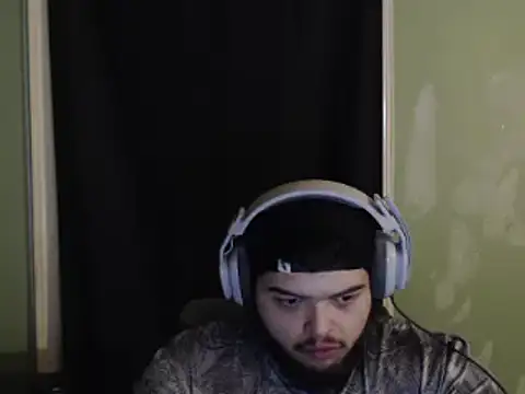 LatinoSized online show from February 2025 01:13:01 AM