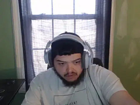 LatinoSized online show from March 2025 09:54:02 PM