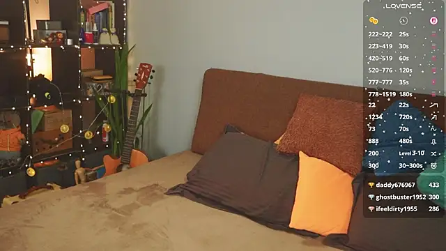 bananya kitty online show from March 2026 10:44:01 PM