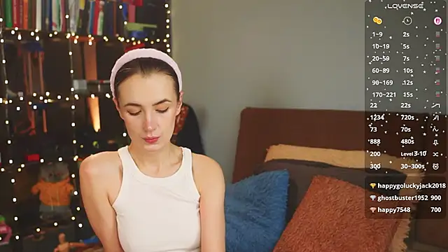 Snapshot of bananya_kitty chatting on December 2025 09:13:02 AM bananya kitty online show from December 2025 09:13:02 AM