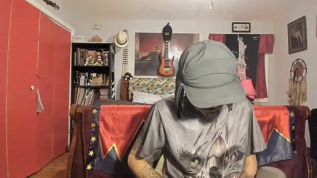 Snapshot of RoosterWabbit chatting on March 2025 05:35:02 AM RoosterWabbit online show from March 2025 05:35:02 AM