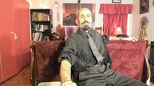 Snapshot of RoosterWabbit chatting on January 2025 06:02:01 AM RoosterWabbit online show from January 2025 06:02:01 AM