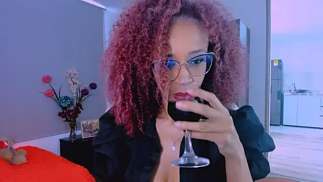 ScarlettMalbec online show from April 2026 09:08:02 PM