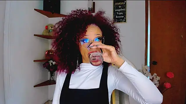 ScarlettMalbec online show from September 2025 09:43:01 PM