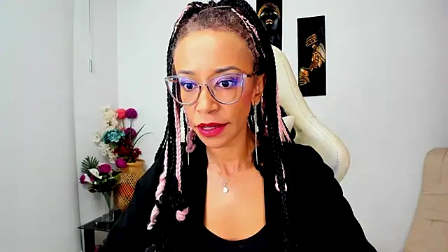 ScarlettMalbec online show from March 2025 12:00:02 AM