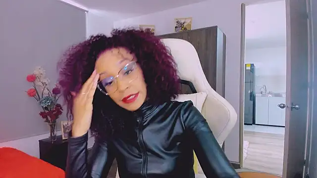 ScarlettMalbec online show from January 2026 09:41:01 PM