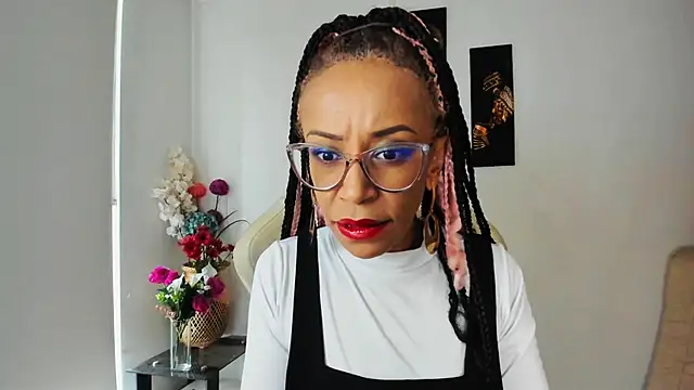 ScarlettMalbec online show from February 2025 09:17:01 PM