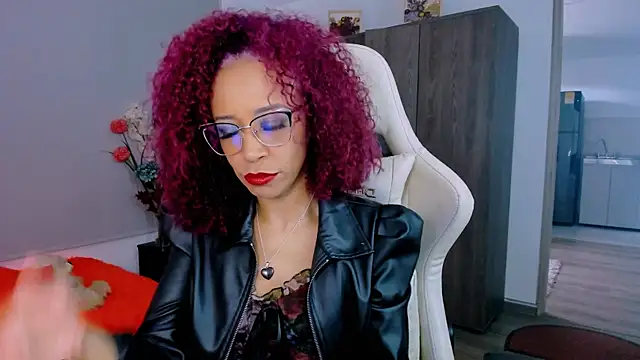 ScarlettMalbec online show from February 2026 08:42:01 PM