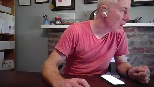 Snapshot of jiggy77777 chatting on December 2024 10:24:01 PM jiggy77777 online show from December 2024 10:24:01 PM