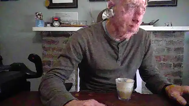 Snapshot of jiggy77777 chatting on January 2025 10:13:02 PM jiggy77777 online show from January 2025 10:13:02 PM