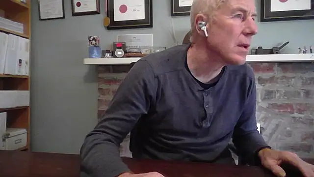 Snapshot of jiggy77777 chatting on December 2024 10:58:01 PM jiggy77777 online show from December 2024 10:58:01 PM