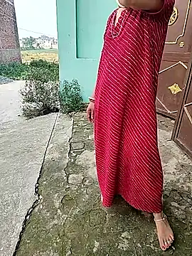 COUPLLE VILLAGE online show from November 2025 10:08:01 AM