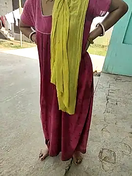 COUPLLE VILLAGE online show from April 2026 02:58:01 AM