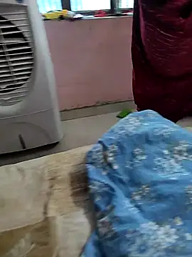 COUPLLE VILLAGE online show from October 2025 02:21:01 AM