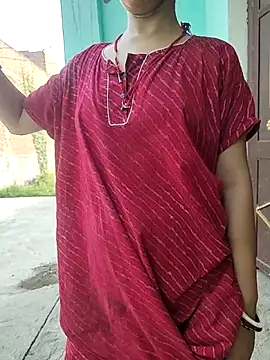 COUPLLE VILLAGE online show from June 2026 01:43:01 AM