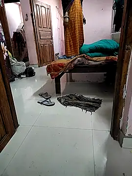 COUPLLE VILLAGE online show from November 2025 03:10:02 AM