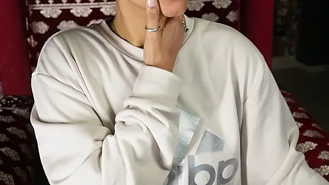 -AyeshaSinghania- online show from February 2025 07:35:01 AM