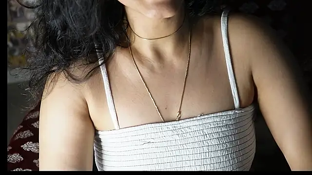 -AyeshaSinghania- online show from March 2025 04:18:01 PM