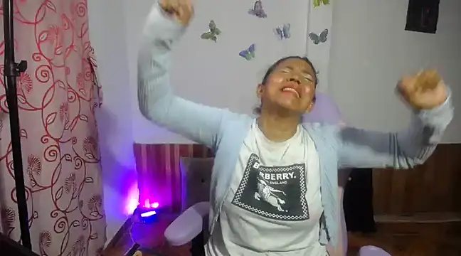 daleska ayala 1 online show from March 2025 07:49:02 PM