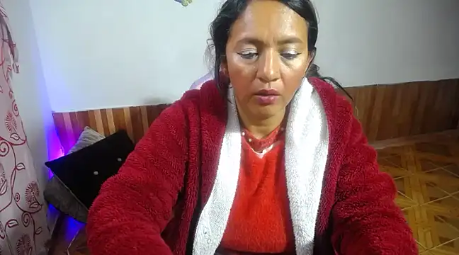 daleska ayala 1 online show from March 2025 06:28:01 PM