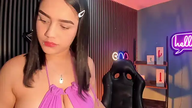emily roberts1 online show from March 2025 06:34:01 PM