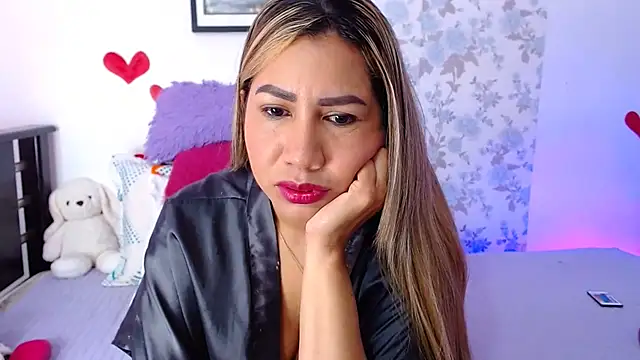 vanessa cute1 online show from February 2026 04:41:01 PM