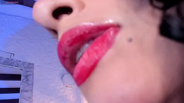 Alizon 1 online show from September 2025 07:57:02 PM