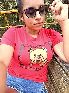 Alizon 1 online show from March 2026 03:32:02 PM