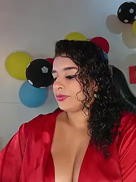 Snapshot of Alizon_1 chatting on June 2026 07:14:02 PM Alizon 1 online show from June 2026 07:14:02 PM