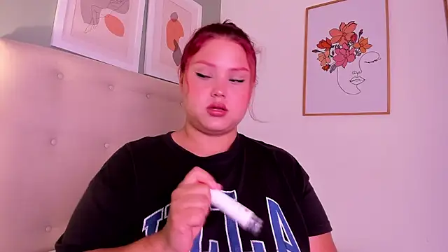 YuliCardona  online show from March 2025 07:48:02 PM