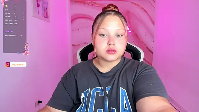 YuliCardona  online show from March 2026 05:45:02 PM