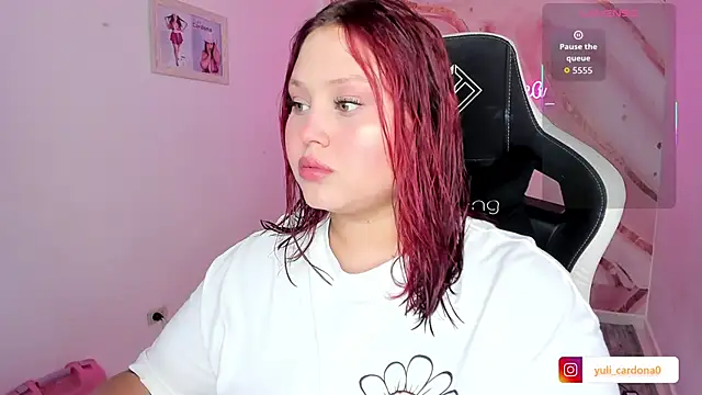 Snapshot of YuliCardona_ chatting on December 2025 07:41:01 PM YuliCardona online show from December 2025 07:41:01 PM