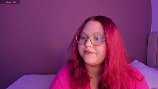 YuliCardona  online show from October 2025 09:34:02 PM