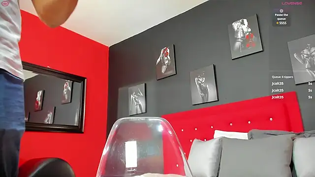 Thiagogomez online show from March 2025 12:44:02 PM