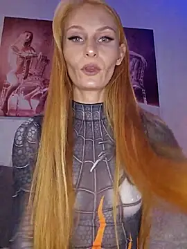 LessiaMia online show from November 2025 03:37:02 PM