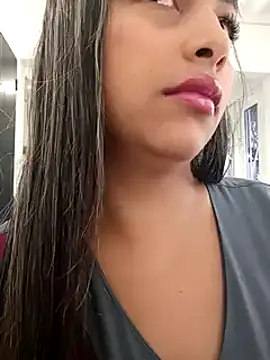 Snapshot of ViolettAndCandy chatting on September 2025 01:11:02 PM ViolettAndCandy online show from September 2025 01:11:02 PM