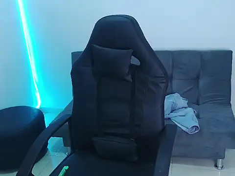 hot king20 online show from December 2025 04:28:02 AM
