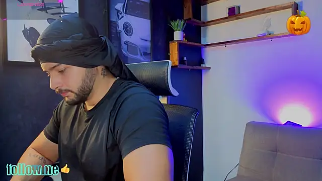 Andrew Brown online show from November 2025 04:22:01 PM