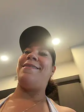 Snapshot of Bigbuttbrooklynn chatting on April 2026 04:24:01 PM Bigbuttbrooklynn online show from April 2026 04:24:01 PM